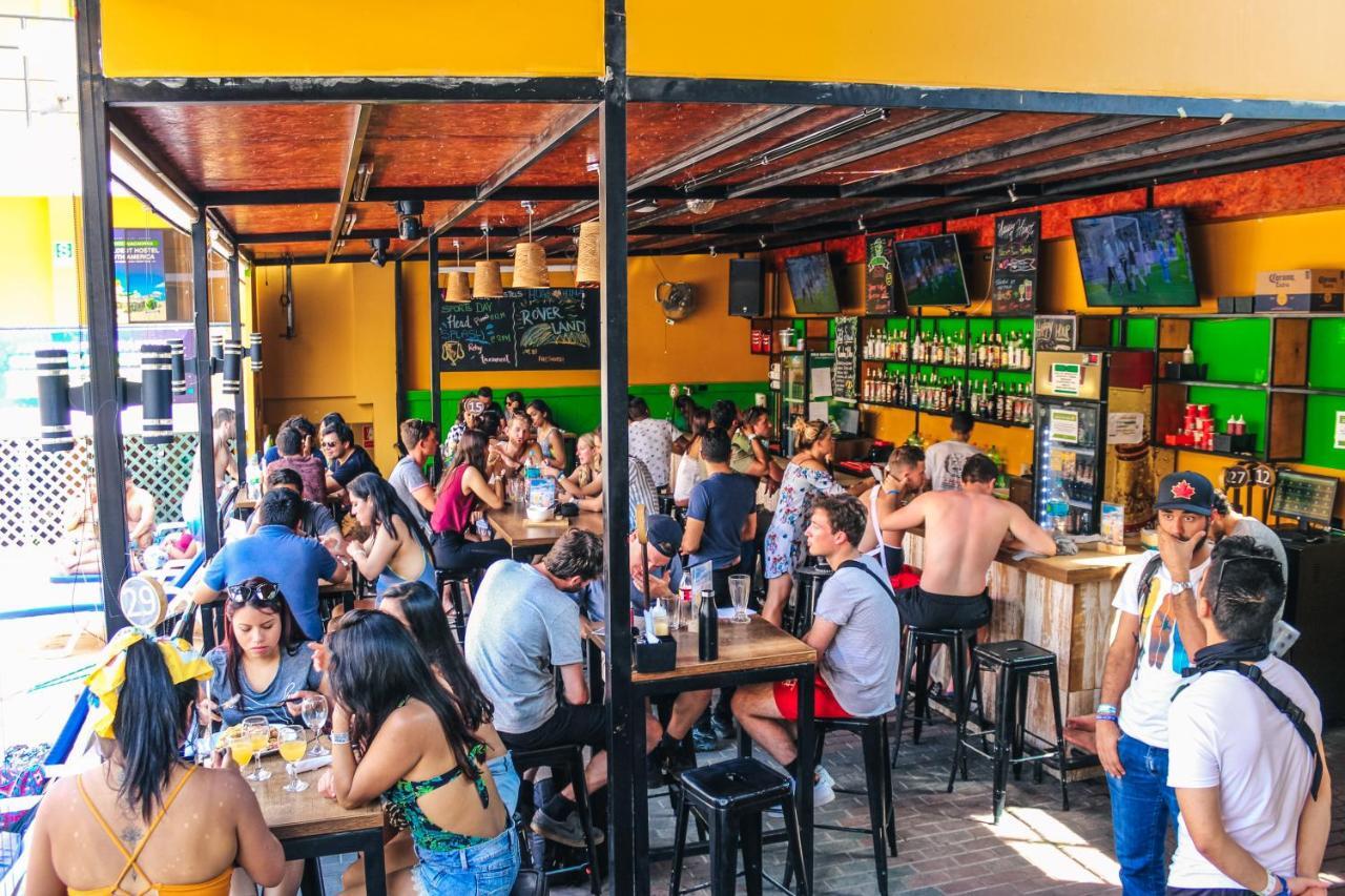 Wild Rover Huacachina イカ エクステリア 写真